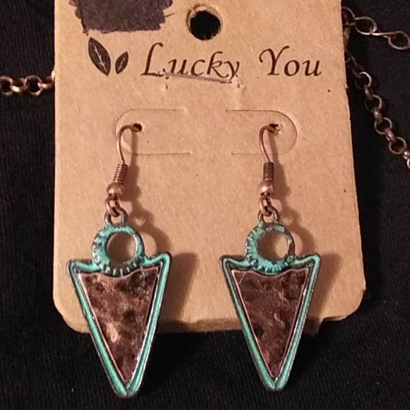 Necklace bundle - Picture 7 of 13